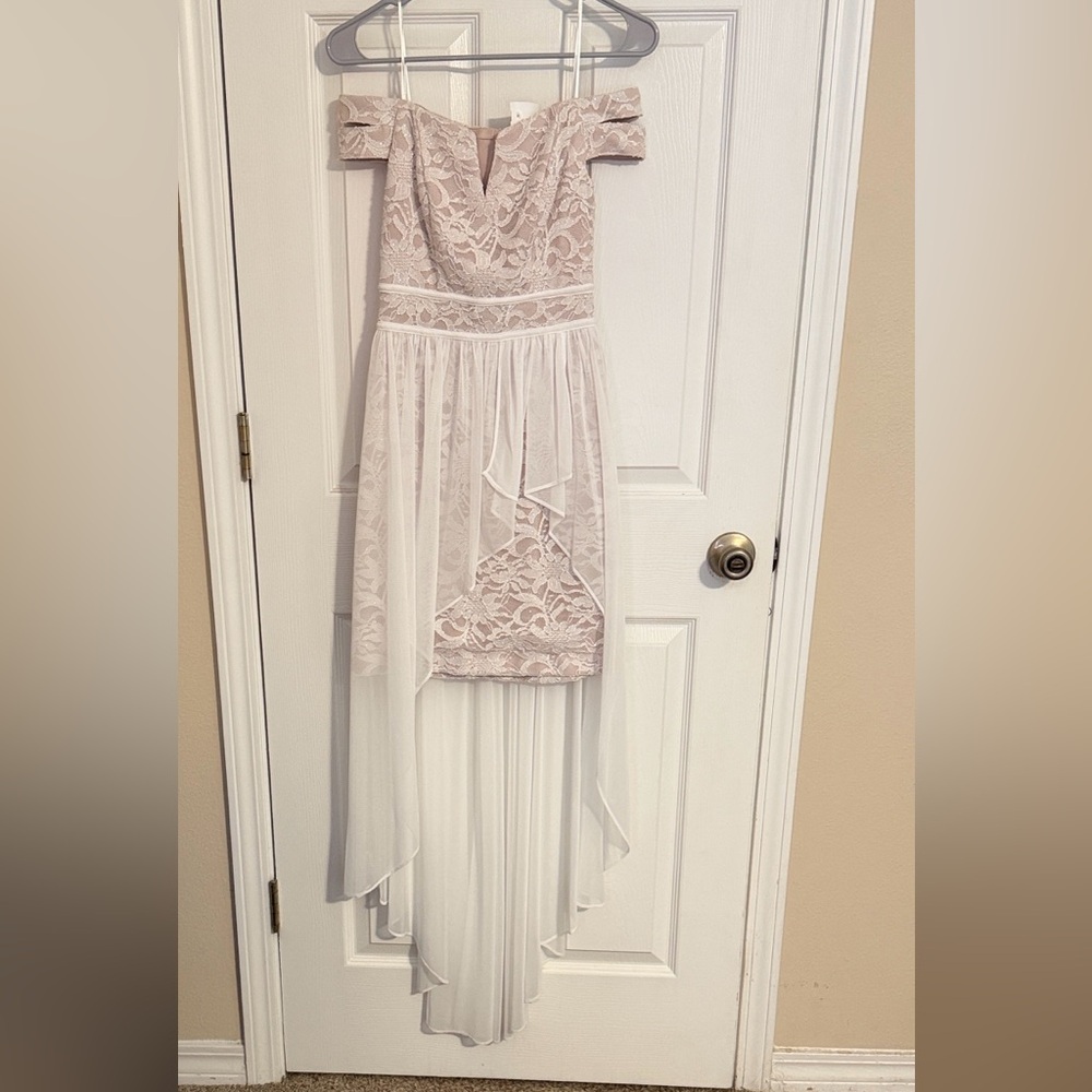 Morgan & Co. Lace Dress in Cream